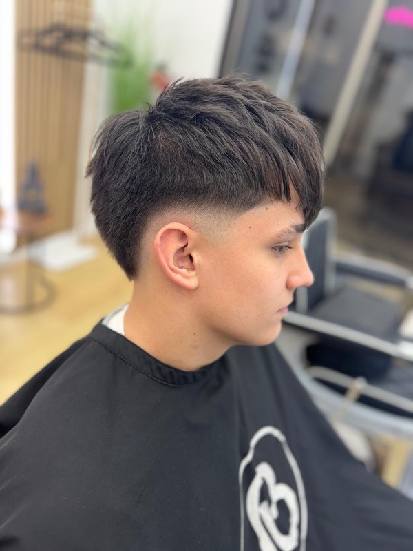 Crop mid fade en peluquería de caballeros Zaragoza